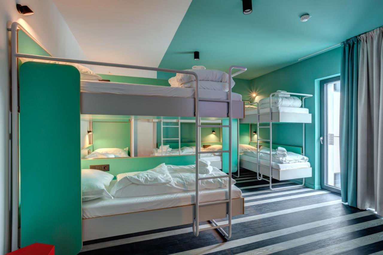Meininger Hotel Bruxelles Gare Du Midi Saint-Gilles المظهر الخارجي الصورة