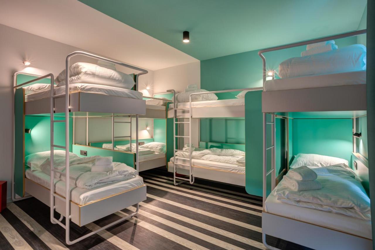 Meininger Hotel Bruxelles Gare Du Midi Saint-Gilles المظهر الخارجي الصورة