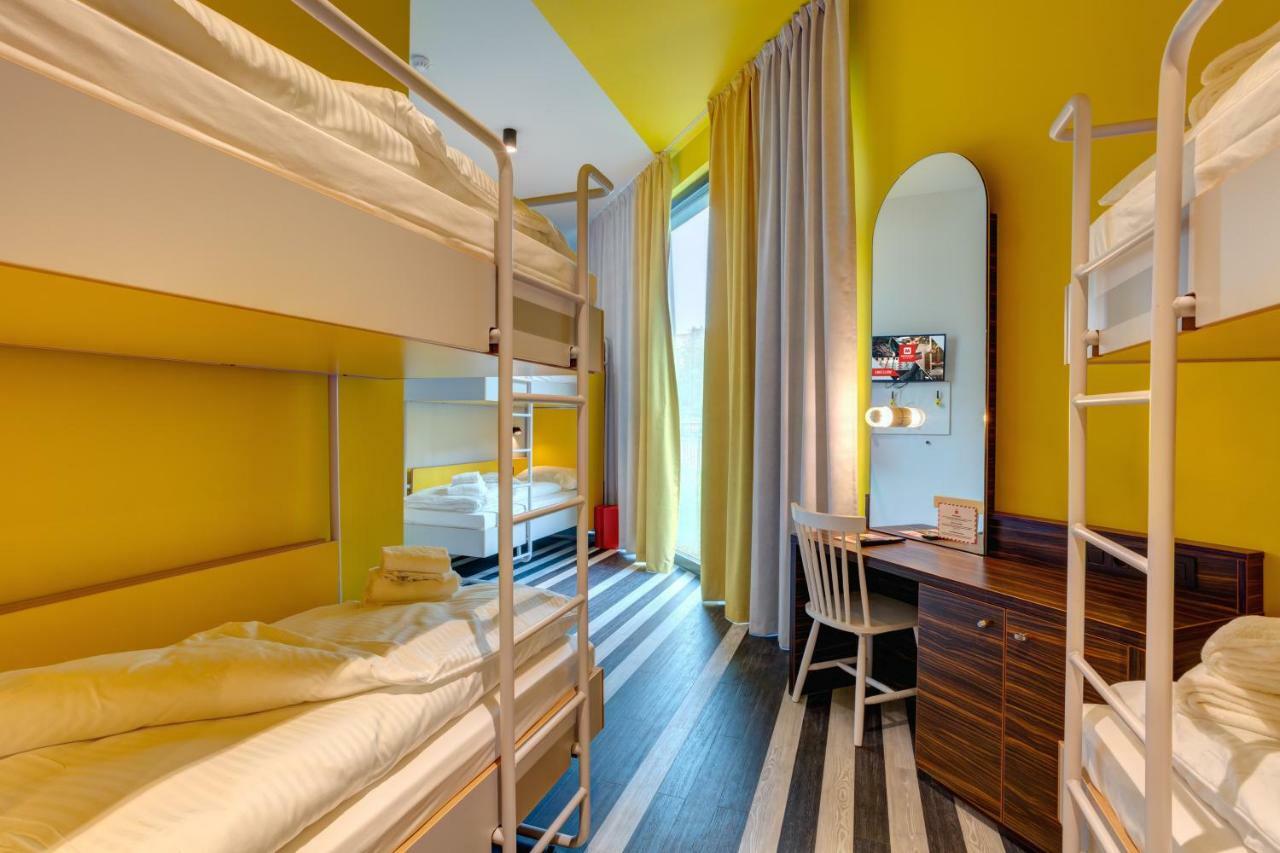 Meininger Hotel Bruxelles Gare Du Midi Saint-Gilles المظهر الخارجي الصورة