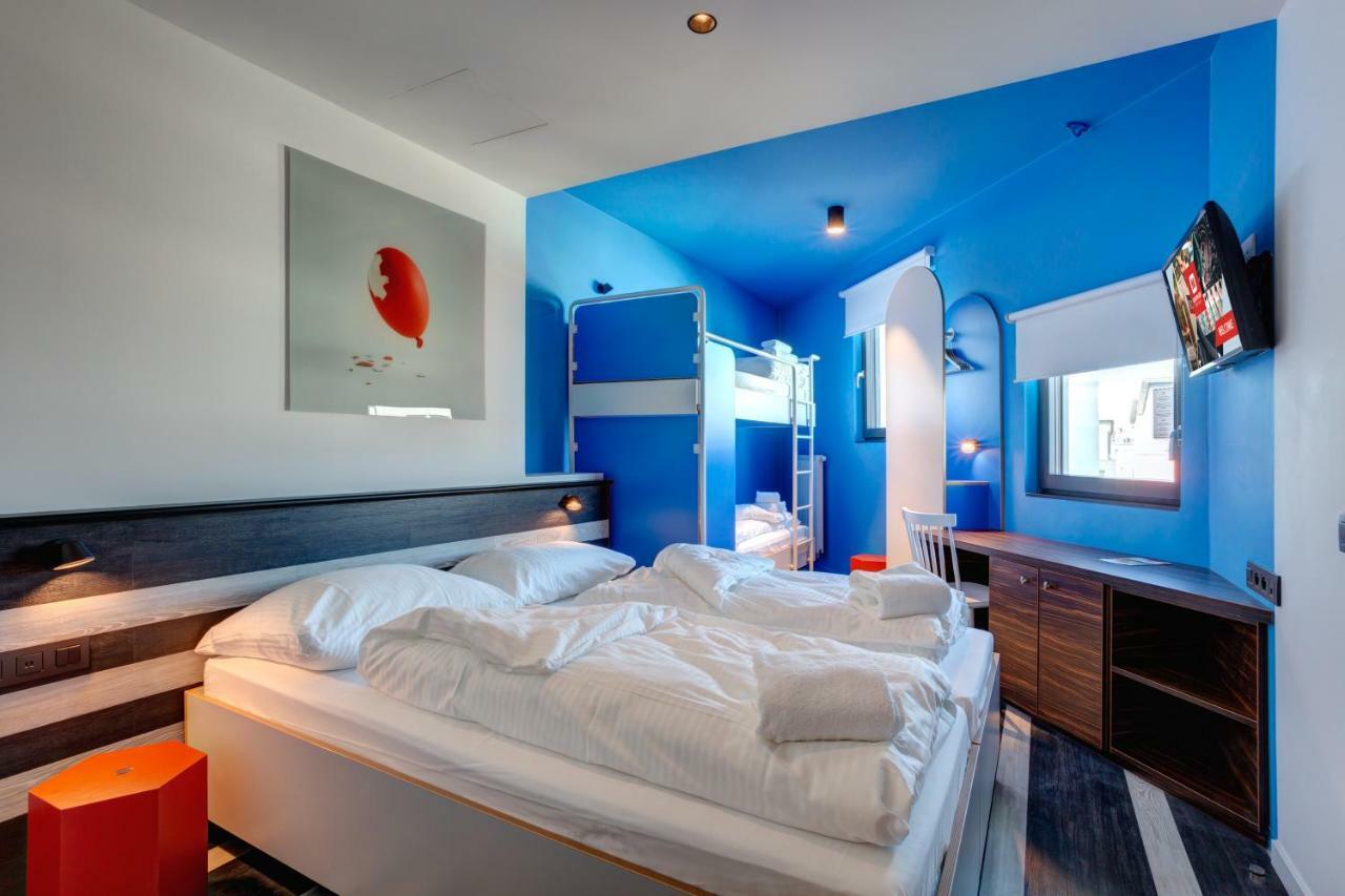 Meininger Hotel Bruxelles Gare Du Midi Saint-Gilles المظهر الخارجي الصورة